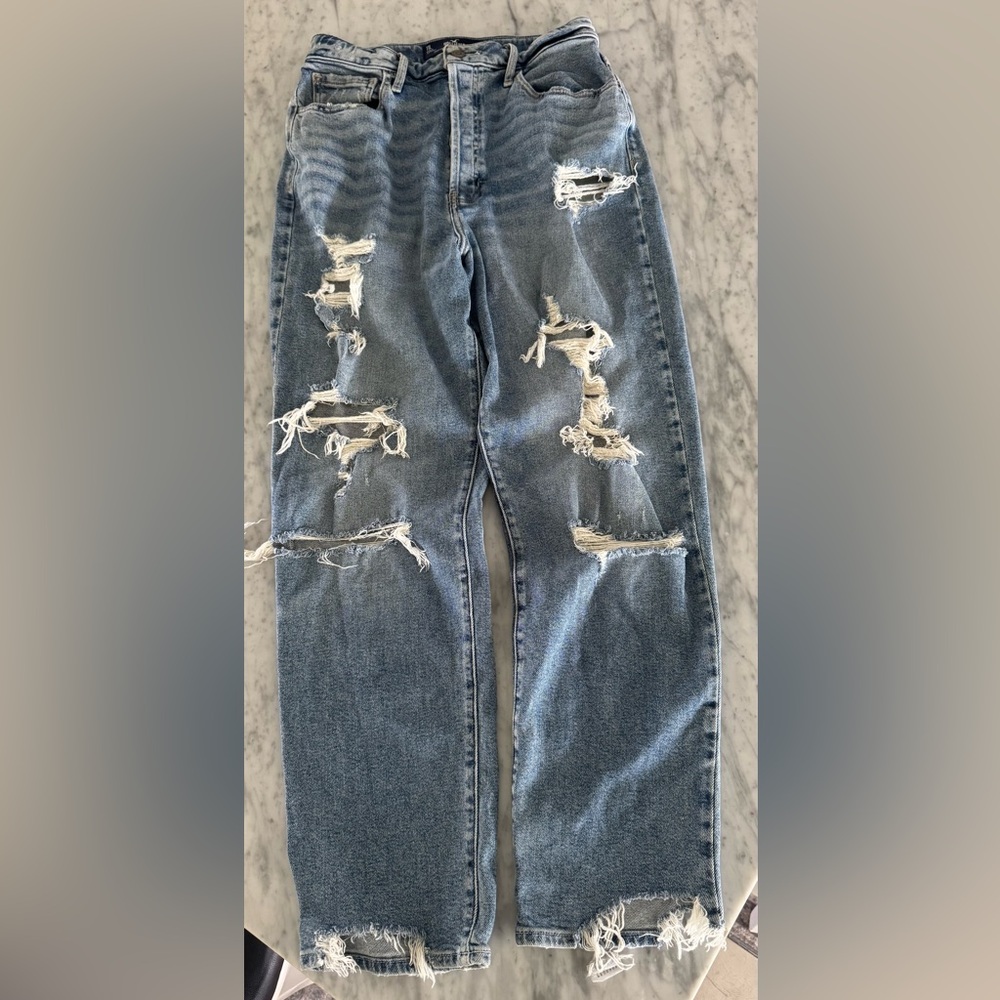 Hollister Light Blue Curvy Ultra High Rise Vintage Straight Jeans 11L w30 l29
